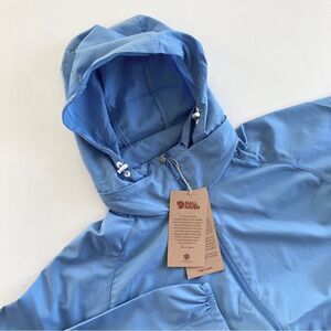 Fjällräven Windbreaker*